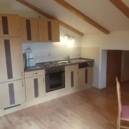 Appartement Kagerbauer Christiane *